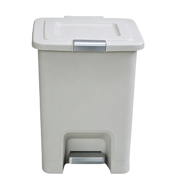 DB101.0006.1 Step on Dustbin